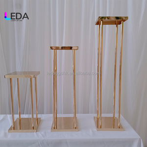 Centro de Mesa LEDA para Decoración de Bodas, Columna Geométrica Alta de Metal Dorado, Soporte para Flores, Florero para Centros de Mesa - Product Image 3
