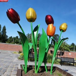 YOUFINE Escultura de Tulipán de Acero Inoxidable, Estatua de Flor Metálica Colorida, Decoración Artística para Jardín Exterior y Plaza - Product Image 2