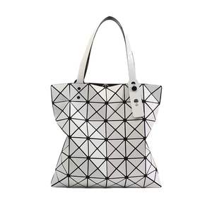 Bolso de Mano Tipo Tote Plegable de Cuero PU Portátil con Logotipo Personalizado, Estilo Vintage de Lujo para Mujer, Geometría Cuadrada - Product Image 6