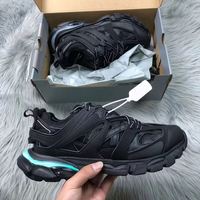 Chaussures de course rétro LED 3.0 de qualité supérieure au design luxueux pour hommes et femmes, amortissantes, durables, doublure en maille douce, tendance mode