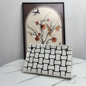 <span class=keywords><strong>Sac</strong></span> fourre-tout décontracté 2025, nouveau modèle, en polyester, sans bretelles, fermeture ouverte, tendance, pour femmes, marchés en ligne chinois - Product Image 2