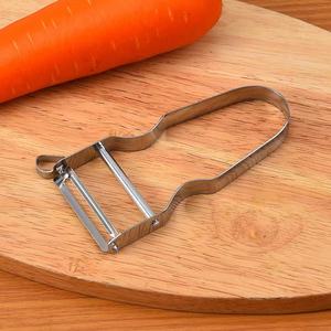 Éplucheur de pommes de terre et de légumes en acier inoxydable écologique zéro déchet de style <span class=keywords><strong>suisse</strong></span> traditionnel - Product Image 3