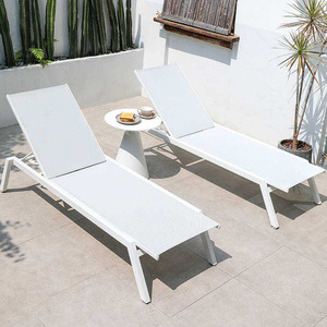 Chaise longue <span class=keywords><strong>de</strong></span> jardin extérieure personnalisée, imperméable, résistante au <span class=keywords><strong>soleil</strong></span>, durable, en Teslin, pour hôtel/villa, chaise longue pour bronzer - Product Image 1