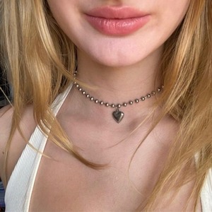 Collar con colgante de amor de acero inoxidable, cadena de cuentas con forma de corazón, gargantilla para mujer, estilo fresco y dulce, verano 2024 - Product Image 2