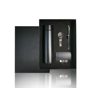 Custom Black 4 Stuk Kantoor Luxe Promotionele Relatiegeschenk Set Voor Klanten Vacuüm Cup + Sleutelhanger + Naam Card houder + Pen