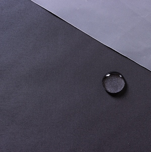 <span class=keywords><strong>Gris</strong></span> <span class=keywords><strong>oscuro</strong></span> PVC laminado FD 228T poliéster Taslan tela para bolsa algodón acolchado cortavientos - Product Image 2