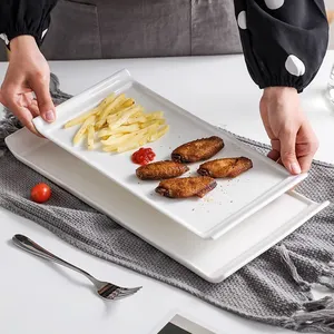 <span class=keywords><strong>Assiette</strong></span> de table en porcelaine <span class=keywords><strong>blanche</strong></span> multi-tailles <span class=keywords><strong>Assiette</strong></span> plate <span class=keywords><strong>rectangulaire</strong></span> en céramique avec bord incurvé - Product Image 1