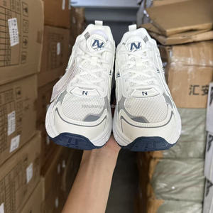 Zapatillas Deportivas Nuevas de Alta Calidad, Lote de Zapatos Directo de Fábrica a Precio Económico - Product Image 4