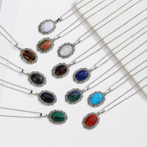 Collier avec pendentif ovale en pierre naturelle, bijoux en pierre brute pour la guérison, cristal délicat, bohème minimaliste, cadeau spirituel quotidien - Product Image 3
