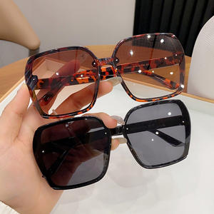 แว่นตากันแดดดาวหญิงพร้อมแว่นกันแดดไทด์ใหม่หน้าใหญ่บางเฉียบแว่นตาขับรถชายป้องกันรังสียูวี - Product Image 3