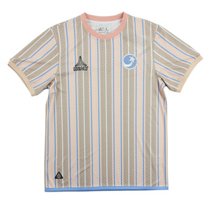 Maillot de football classique personnalisé, respirant, à séchage rapide, léger, à manches courtes, avec un design rayé rétro - Product Image 1