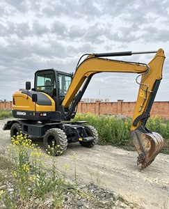 Excavatrice hydraulique sur roues d'occasion à faible nombre d'heures de fonctionnement, 6 tonnes, godet de 0,23 m³, modèle XE60WGH, 48 kW, pour travaux municipaux et de jardinage - Product Image 6