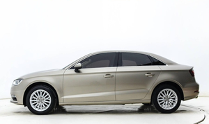 Оптовая продажа бутик используется Audi A3 лимузин 2016 35 TFSI FWD левая темная кожаная ткань аналогичная нитро - Product Image 2