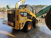 Original Japon Importation Bon marché Caterpillar CAT246 Chargeuse compacte sur roues CAT246D Mini chargeuse CAT262D 246C