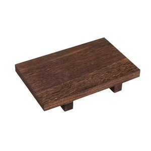 Vassoio in Legno Massello, Piatto Rettangolare in Legno per Organizzazione Bagno, Espositore Regalo, Decorazione Casa, Piatto da Servizio in Legno - Product Image 1