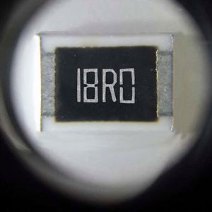 Bulk Discount RR4532 1812L18R0FT 1812 4532 Resistors Chip Resistors SMD Resistors 18ohm 1% 3/4W Thick Film Resistor - Product Image 1
