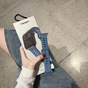 Nouveau design de luxe en caoutchouc souple Silicone bracelet de montre pour <span class=keywords><strong>Apple</strong></span> <span class=keywords><strong>Watch</strong></span> 7 6 <span class=keywords><strong>5</strong></span> <span class=keywords><strong>2022</strong></span> - Product Image 5