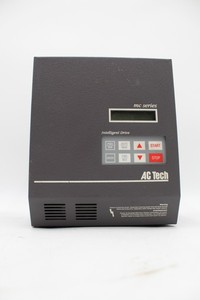Controlador PLC Industrial M15100e, Nuevo y Original, Disponible en Stock - Product Image 1