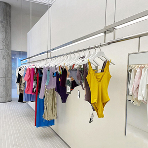 Negozio di vendita al dettaglio mobili da parete Display <span class=keywords><strong>Stand</strong></span> abbigliamento negozio oro soffitto di abbigliamento Rack abbigliamento <span class=keywords><strong>per</strong></span> abbigliamento - Product Image 2