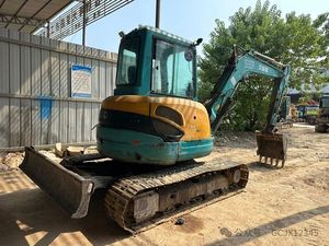 Mini-excavatrice sur chenilles Kubota KX155-5 d'occasion, 5,5 tonnes, avec chenilles hydrauliques en caoutchouc, bon état, sans queue. - Product Image 3