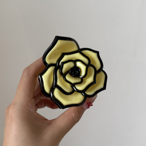 <b>Sweet</b> Cute Daisy Unisex Hawaiian Floral Small 6cm Daily Use Tropical <b>Flower</b> Rose Plastic Hair Clip - Product Image 2