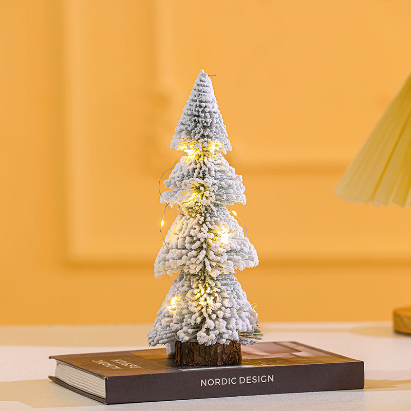 Árbol de torre de 25 cm [sin incluir luces]