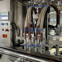 Ligne de production automatique de machines de remplissage et de bouchage de bouteilles d'eau liquide pour l'emballage