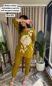 ชุดสูท2ชิ้นเป็นมิตรต่อสิ่งแวดล้อมของผู้หญิงชุดสูทกางเกงสไตล์อินเดียชุดวันหยุดพิมพ์ลายดอกไม้แบบลำลองปักลายดอกไม้ - Product Image 2