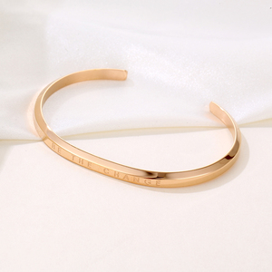 Bracciale <span class=keywords><strong>da</strong></span> <span class=keywords><strong>Donna</strong></span> Ispirato ai Designer, Gioielli all'Ingrosso con Logo Personalizzato Inciso 'Be the Change', in Acciaio Inox Placcato Oro 18K - Product Image 5