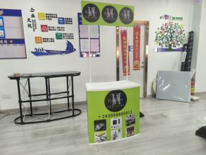 เคาน์เตอร์โต๊ะอุปกรณ์สำหรับจัดแสดงสินค้างานโฆษณากลางแจ้งที่ทันสมัย - Product Image 6