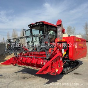 Moissonneuse-batteuse Levo 70 CV sur chenilles, à alimentation complète pour maïs, haute productivité, machine agricole - Product Image 2