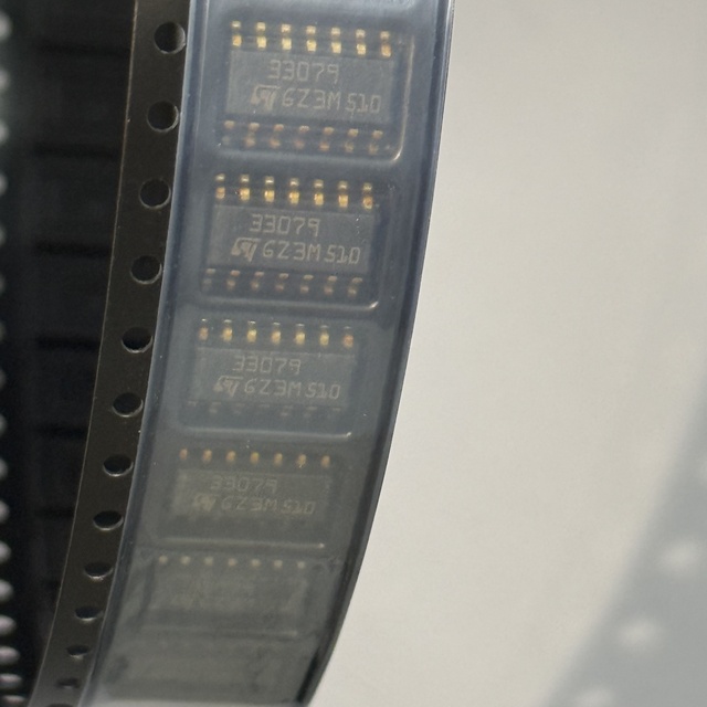 new and original electronic components integrated circuit MC33079DT