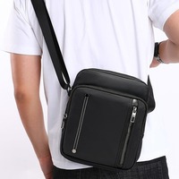 Sac à bandoulière léger et imperméable pour hommes, étui antivol pour iPad Mini et téléphone, avec fermeture à glissière et porte-clés