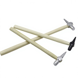 Martillo de inspección con mango de madera y cabeza de acero para mantenimiento de vías de tren - Product Image 1