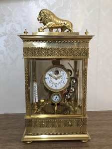 <span class=keywords><strong>Baromètre</strong></span> et thermomètre en laiton gravé avec un lion, roue de Ferris, régulateur <span class=keywords><strong>à</strong></span> bille de gravité, horloge <span class=keywords><strong>à</strong></span> bille tombante - Product Image 5