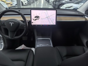 <span class=keywords><strong>Prix</strong></span> de gros - <span class=keywords><strong>Tesla</strong></span> Model Y RWD 2022 - <span class=keywords><strong>SUV</strong></span> moyen 5 places en stock - Product Image 4