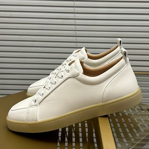 Chaussures de sport de luxe de haute qualité pour hommes, respirantes, en maille, antidérapantes, pour le basketball et la course, avec amorti, à lacets, motif floral - Product Image 5