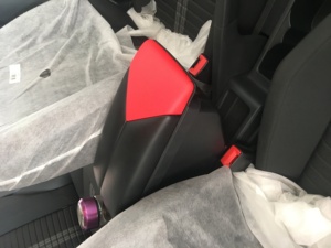 2021คู่สีกล่อง USB คอนโซลกลางคอนโซลที่เก็บกล่องสำหรับ Honda <span class=keywords><strong>BRV</strong></span>/WRV/<span class=keywords><strong>Mobilio</strong></span> - Product Image 5