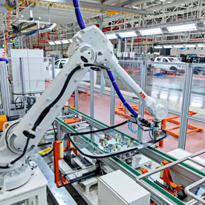 Dây Chuyền Lắp Ráp Ô Tô Với Robot ABB