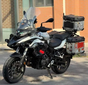 รถมอเตอร์ไซค์ Trk502 500 ซีซี ระบบหัวฉีด EFI พร้อมระบบเบรก ABS ระบบกันสะเทือนที่นุ่มนวล เหมาะสำหรับการเดินทางผจญภัยและการขับขี่ในเมือง - Product Image 2