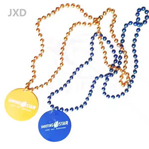 JUXINDA金属狂欢节珠子，带2.5英寸奖章定制标志塑料项链，用于节日游行促销 - Product Image 3