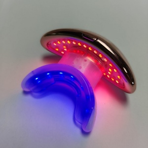 Appareil Électrique Double Fonction pour Repulper les Lèvres, Lisse les Rides des Lèvres, Blanchiment des Dents, Thérapie par Lumière Bleue Infrarouge et Rouge - Product Image 1