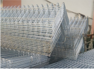 Cage à Poulets de Chair Galvanisée à Froid en H à Trois Niveaux, Meilleure Vente, pour Ferme et Usage Domestique