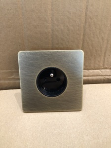 Interruptor Dimmer 86 250v Retro Villa Home Hotel Parede Verde Bronze Quadro de Aço Inoxidável Padrão Duplo 16A Tomada Francês Europeu - Product Image 3