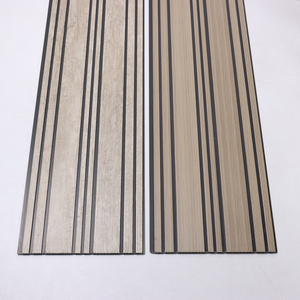 <span class=keywords><strong>Paneles</strong></span> <span class=keywords><strong>de</strong></span> tablero <span class=keywords><strong>de</strong></span> revestimiento <span class=keywords><strong>de</strong></span> listones <span class=keywords><strong>de</strong></span> techo <span class=keywords><strong>de</strong></span> PVC <span class=keywords><strong>de</strong></span> plata negra brillante <span class=keywords><strong>de</strong></span> alta calidad en China - Product Image 6