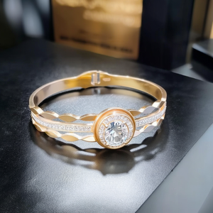 กำไลข้อมือคริสตัล สแตนเลสสตีล 316L ชุบทอง PVD ประดับด้วยหินใส สำหรับผู้หญิง - Product Image 3
