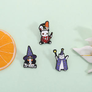 Эмалированная брошь в виде волшебной палочки - Product Image 2