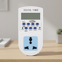 Prise Intelligente Numérique VOLTRIQ 220V-240V 50/60Hz 2000W avec Minuteur Électronique et Contrôle de l'Heure, Prise UK
