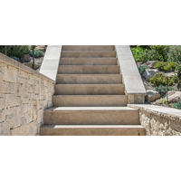 Bandes de roulement d'escalier moderne en marbre beige calcaire pour entrée patio maison porche avant