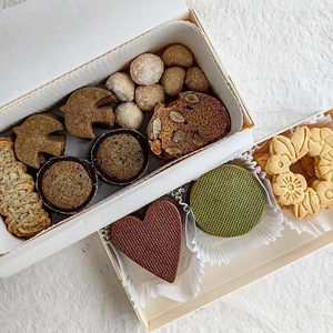 <span class=keywords><strong>Emporte</strong></span>-pièces assortis pour la pâtisserie, série d'oiseaux, avec des colombes qui se posent et qui volent, pour divers modèles de biscuits décoratifs - Product Image 1